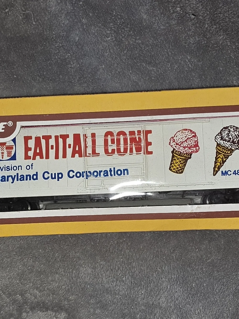 EAT-IT-ALL CONE Toy Trailer Graphic HO Scale Train Car